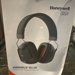 Honeywell Howard Leight VeriShield VS130 Comfortable Headband Earmuff